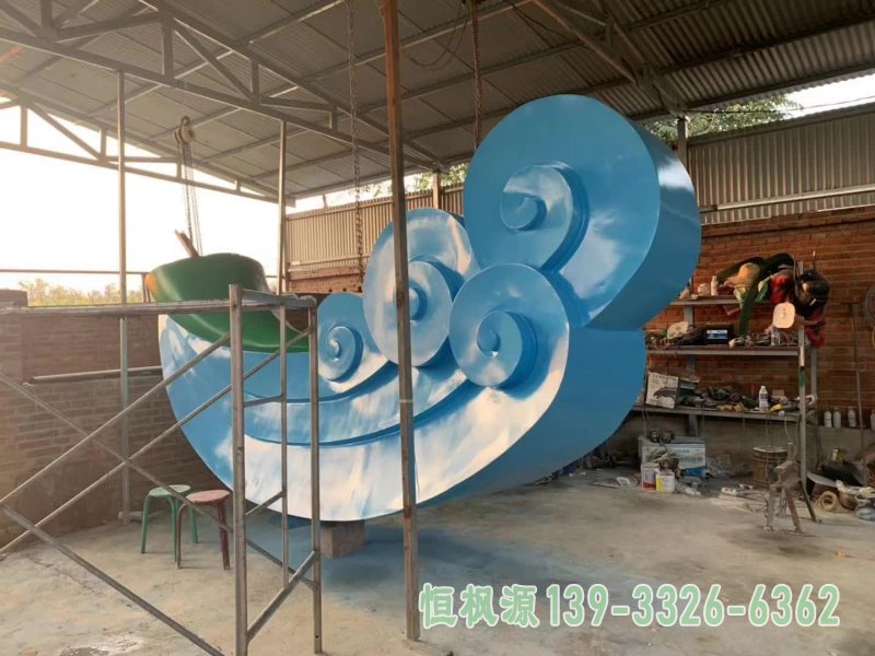 不锈钢祥云船景观雕塑