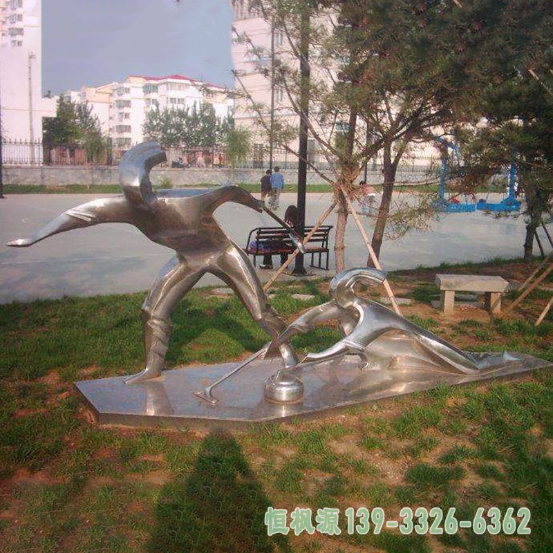不锈钢冰壶雕塑