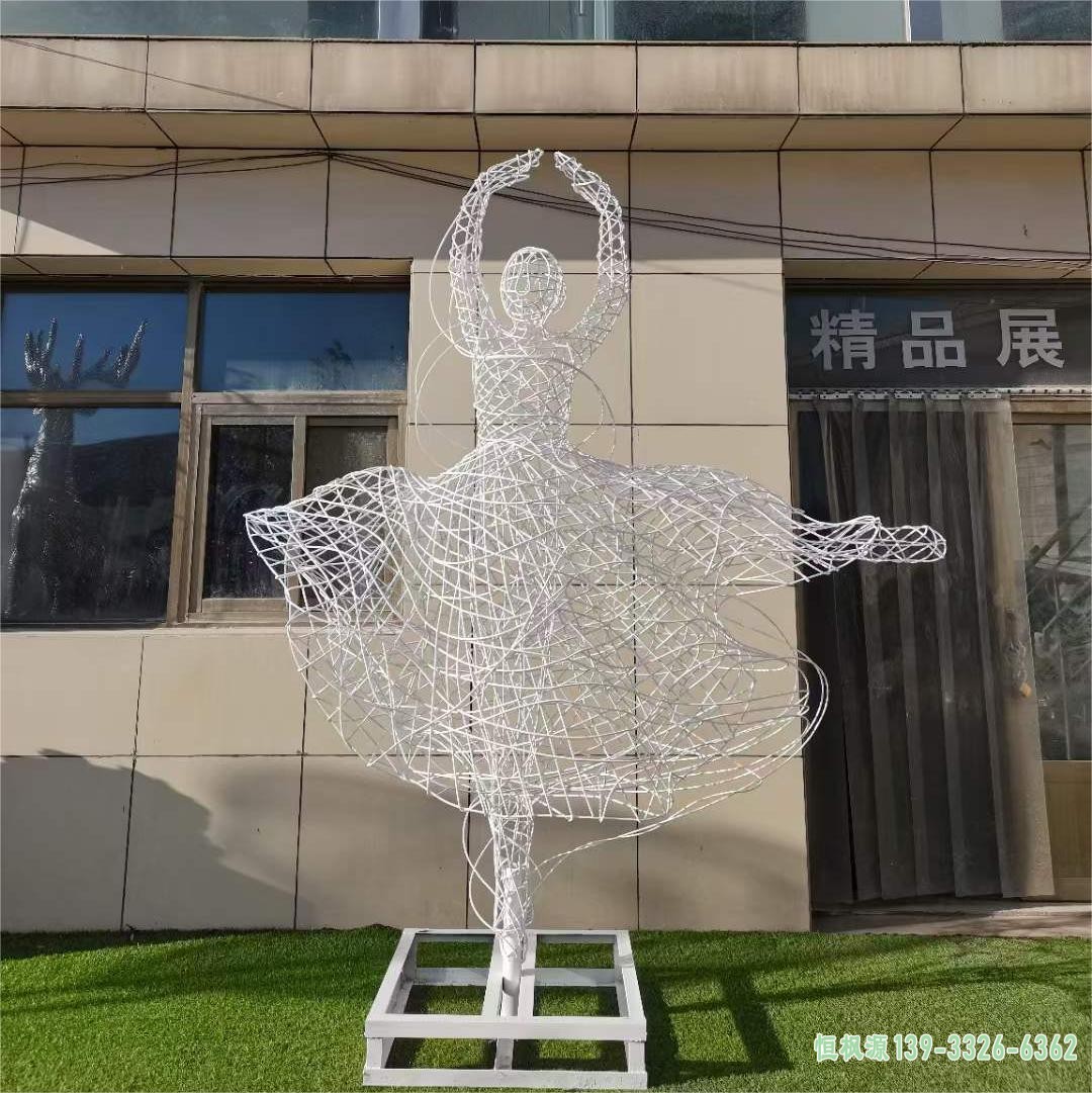 不锈钢镂空芭蕾舞蹈雕塑 (3)