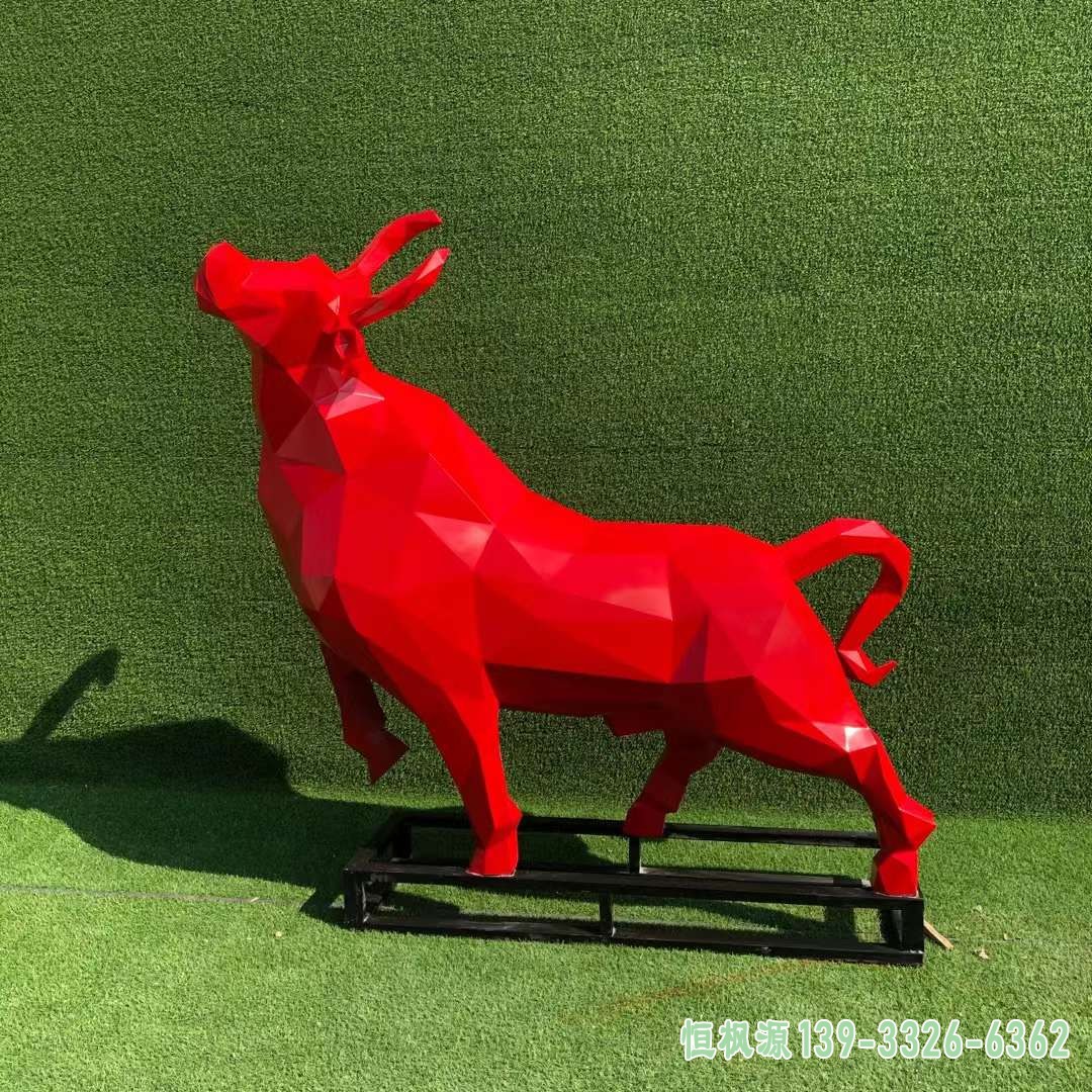 不锈钢彩绘几何牛雕塑 (1)