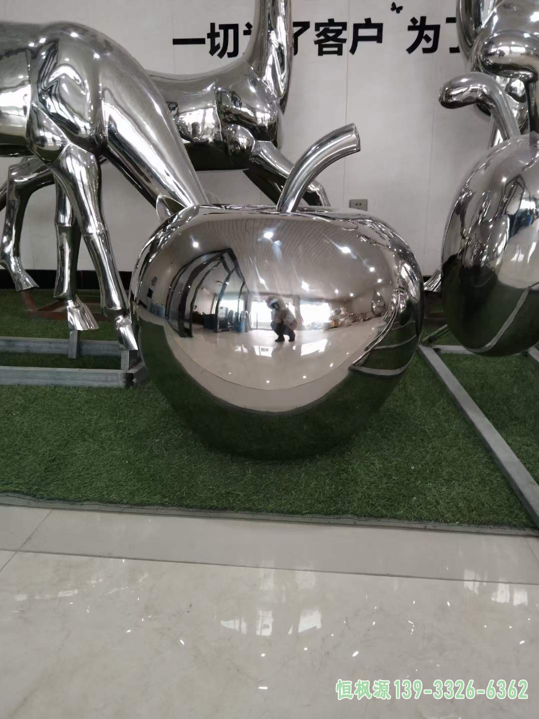 镜面苹果 (1)