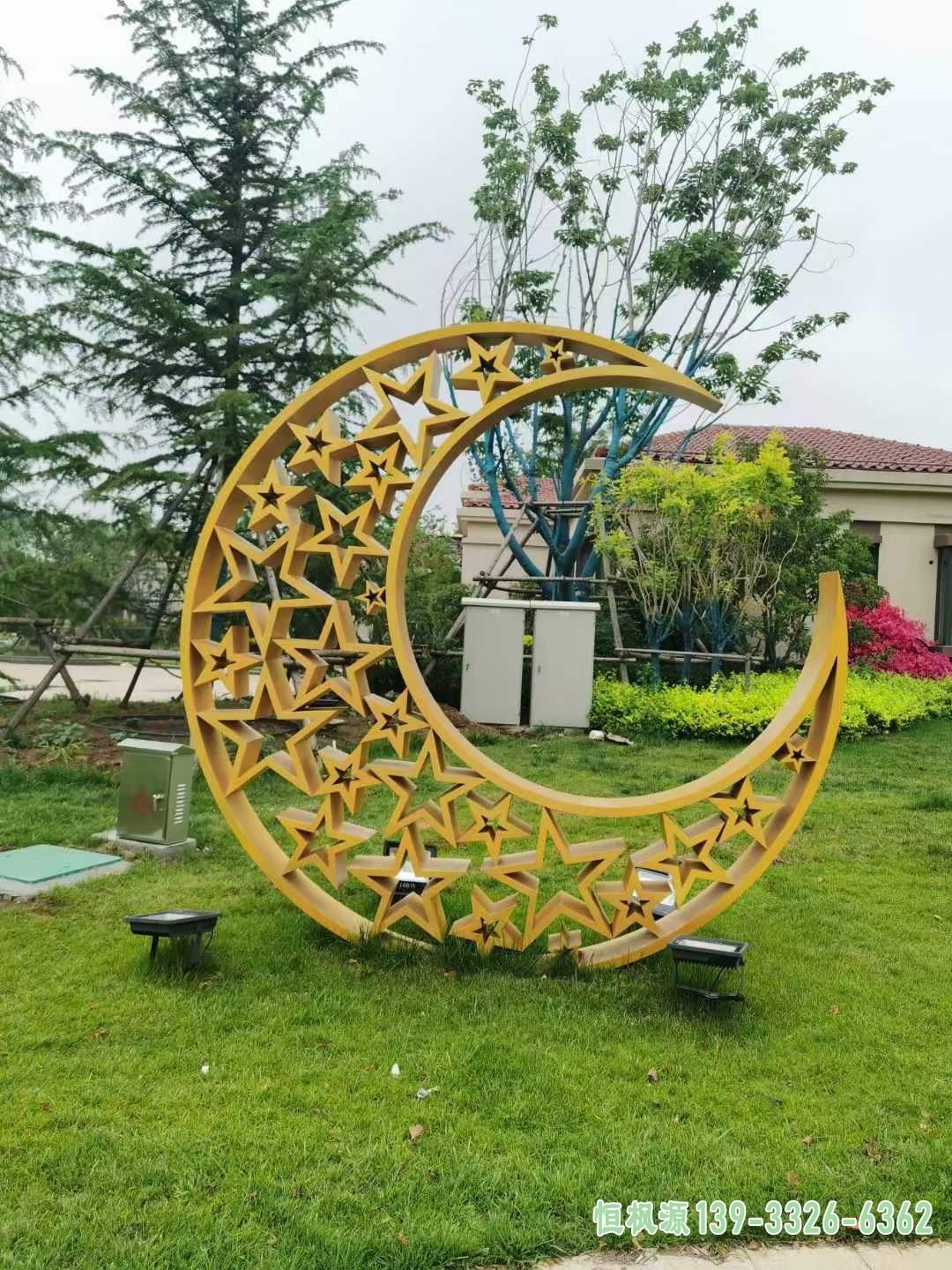 不锈钢月亮雕塑 (19)