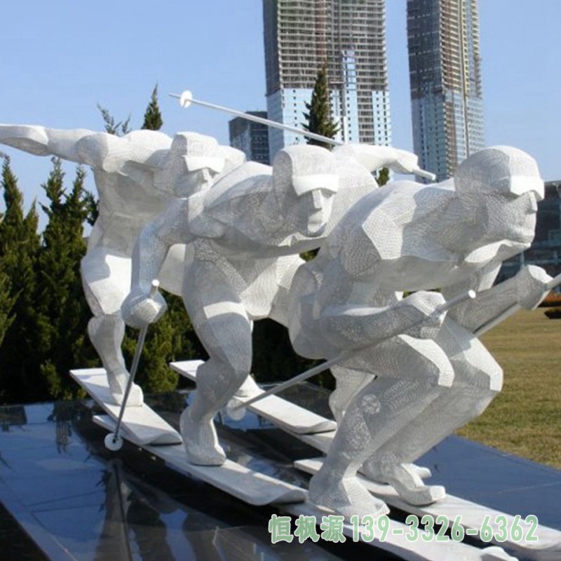 广场玩雪橇不锈钢雕塑