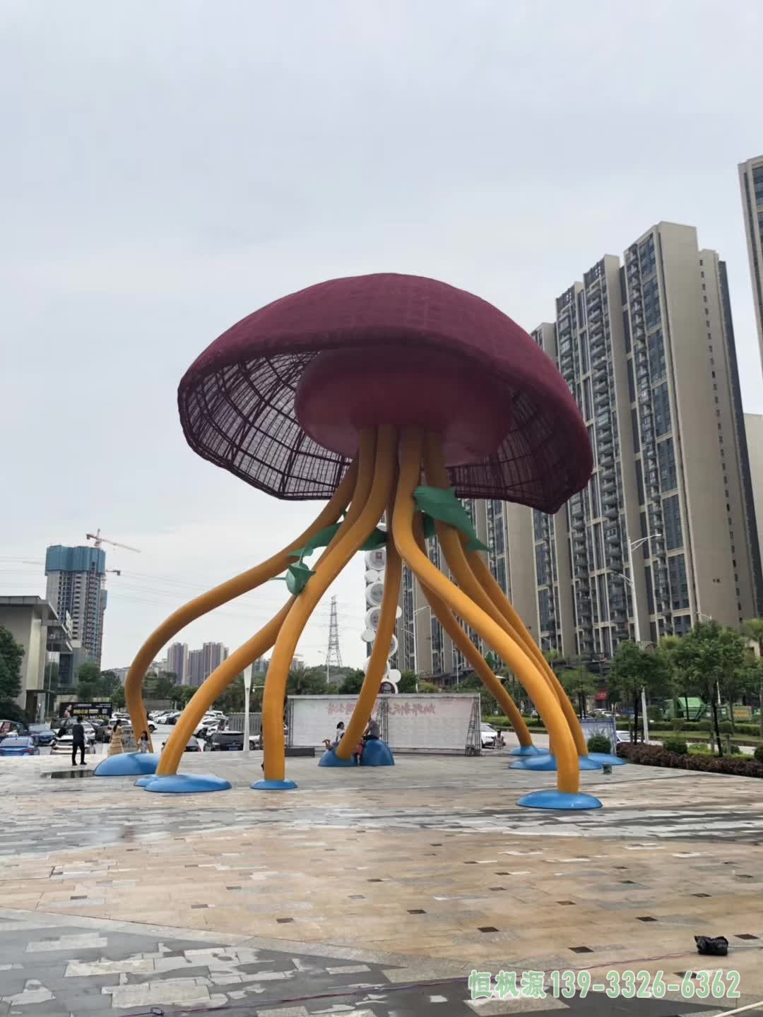 不锈钢城市景观蘑菇雕塑