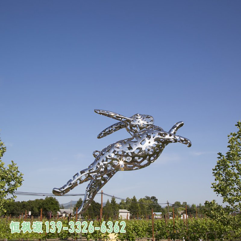 不锈钢兔子雕塑 (3)
