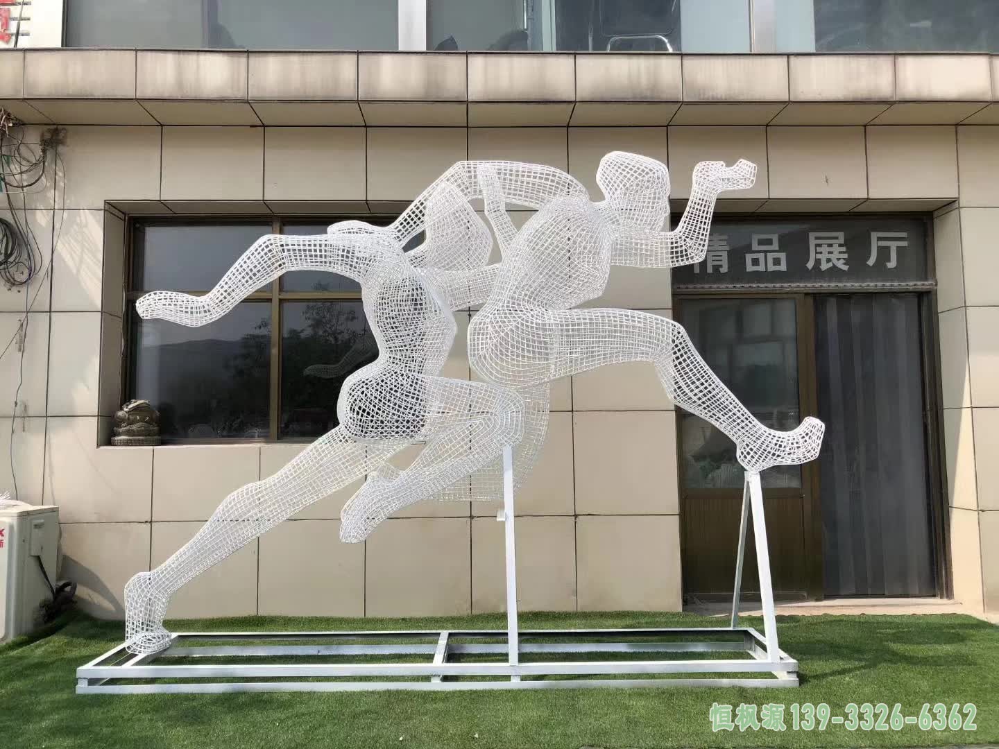 不锈钢运动跳远人物雕塑 (2)