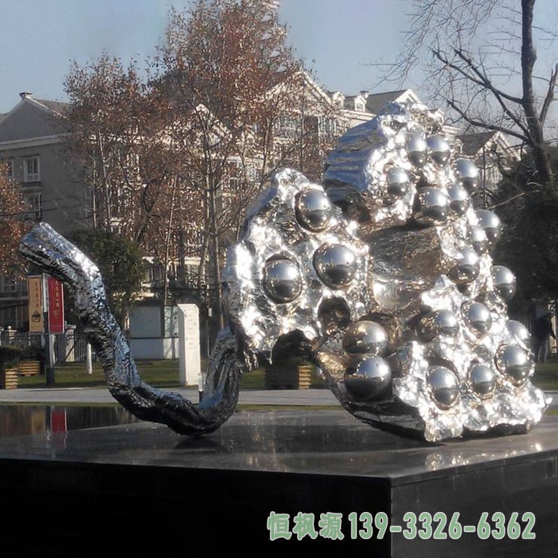 不锈钢莲蓬雕塑 (4)[1]