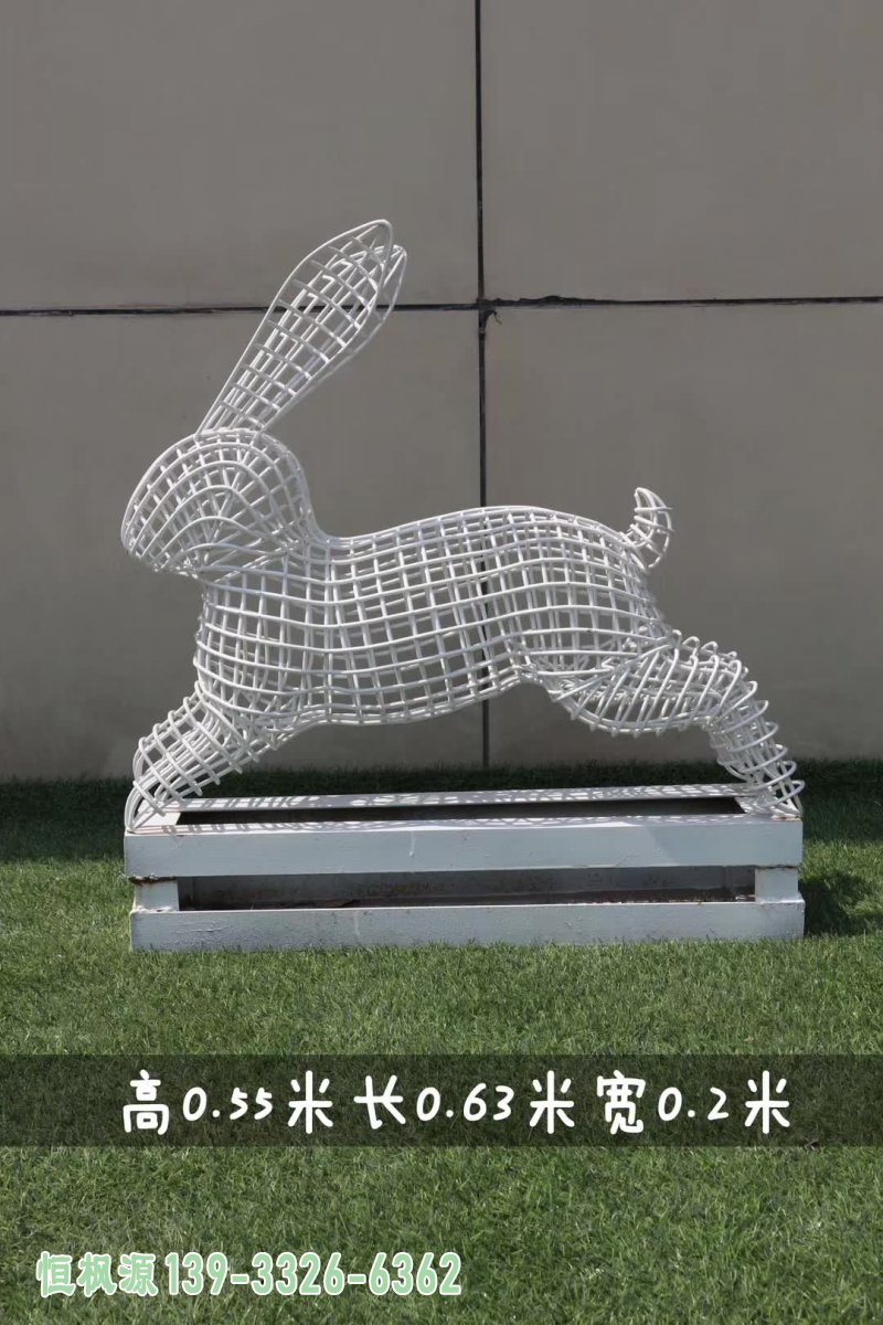 各种姿势不锈钢镂空兔子雕塑 (5)