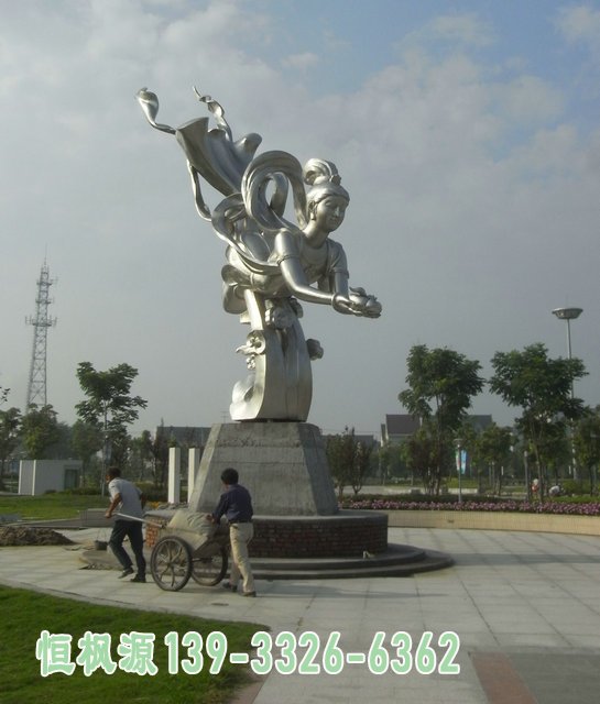 那仙桃的仙女雕塑 不锈钢公园景观雕塑