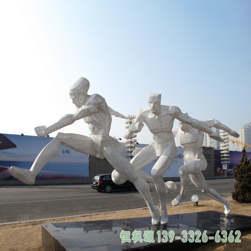 踢足球雕塑,不锈钢运动雕塑 (2)