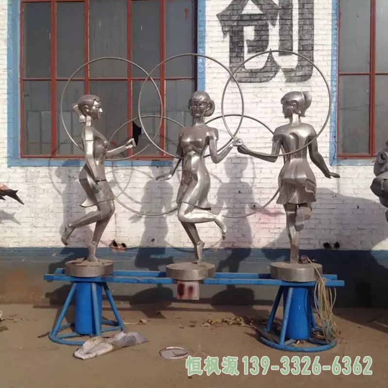 不锈钢自由操雕塑,不锈钢运动雕塑