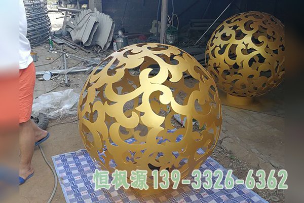 不锈钢镂空球2