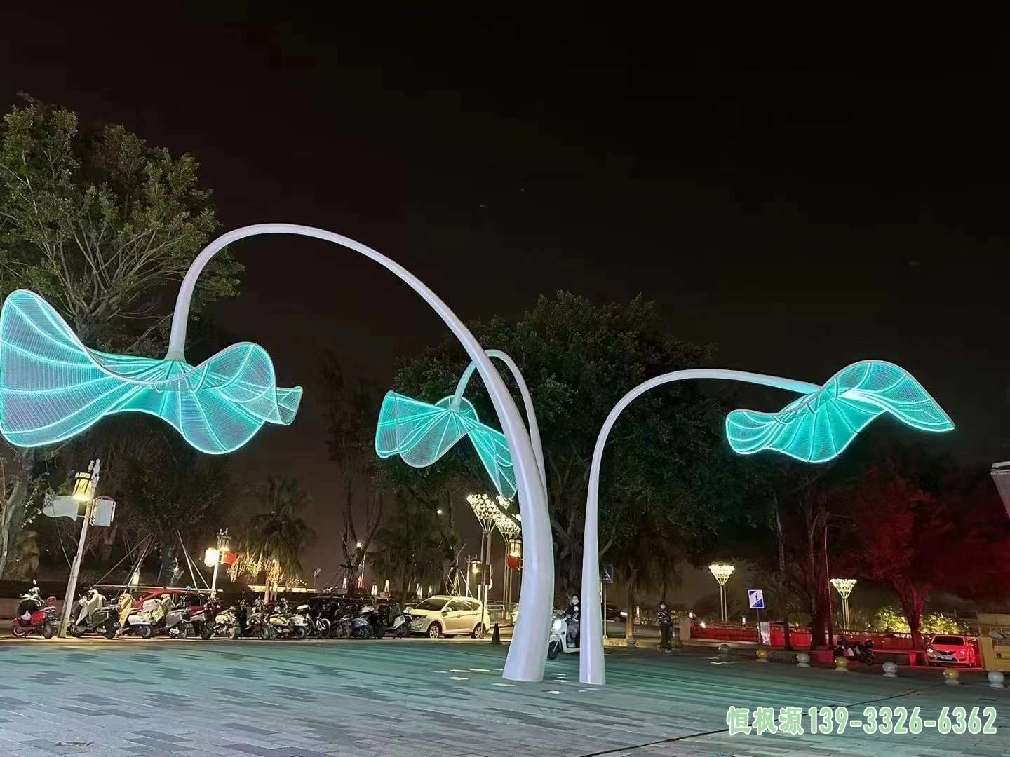 不锈钢抽象花朵雕塑 (5)