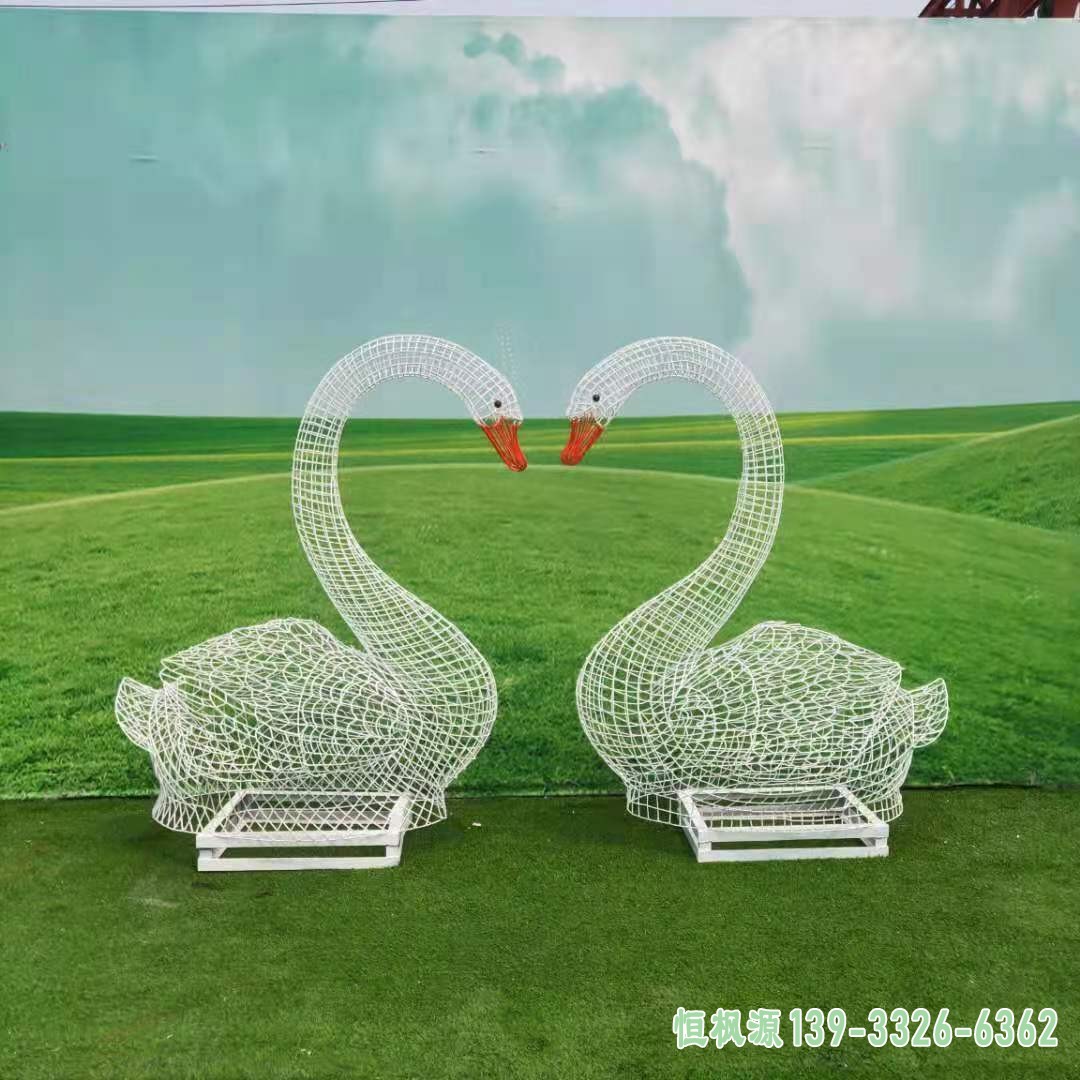 镂空天鹅 (1)