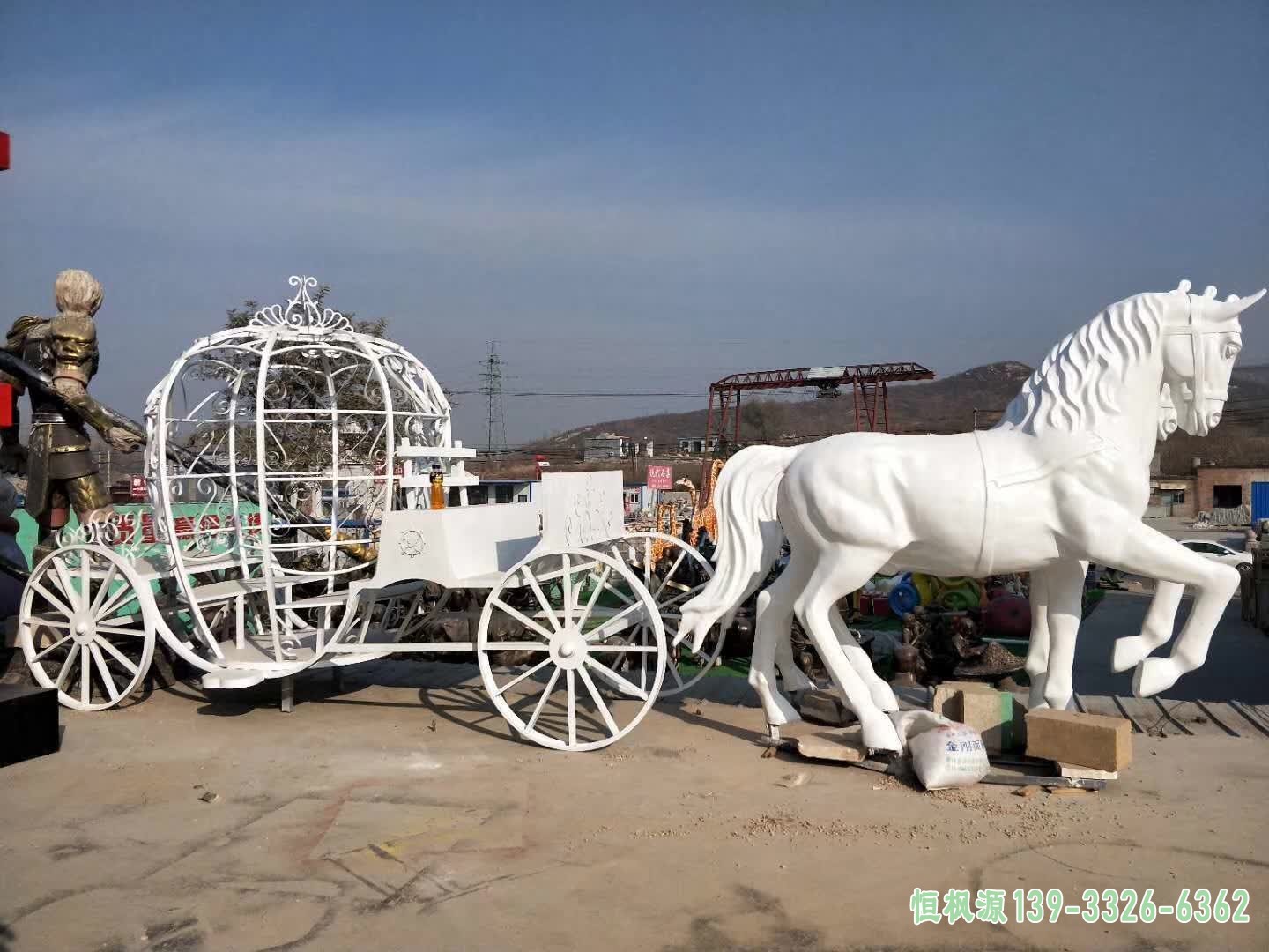 镂空马车 (1)