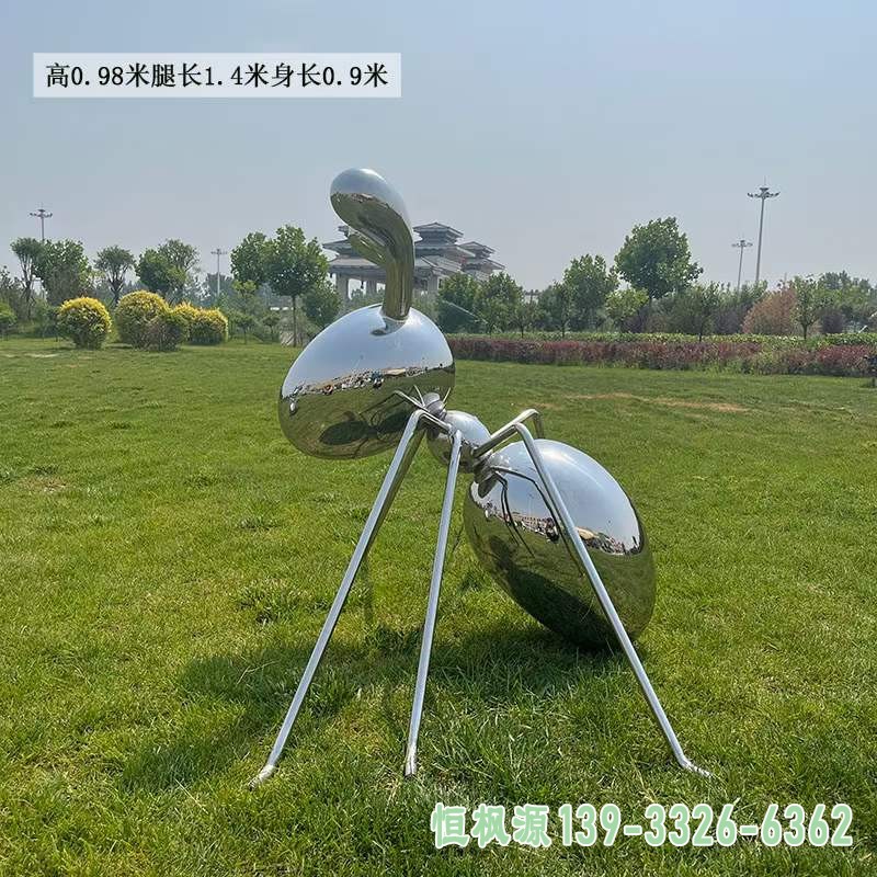 不锈钢镜面蚂蚁雕塑 (11)