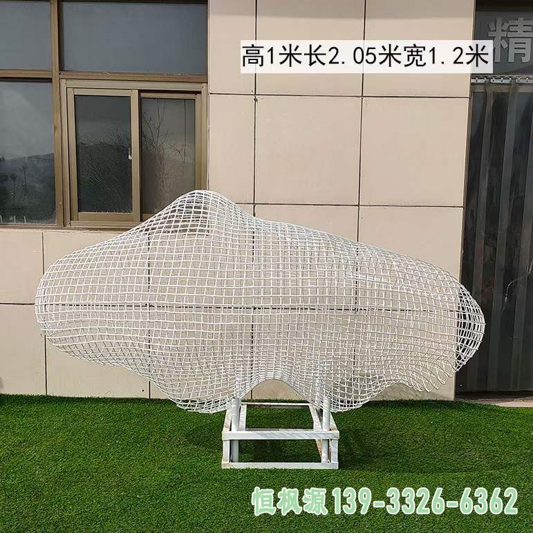 不锈钢云朵雕塑 (2)