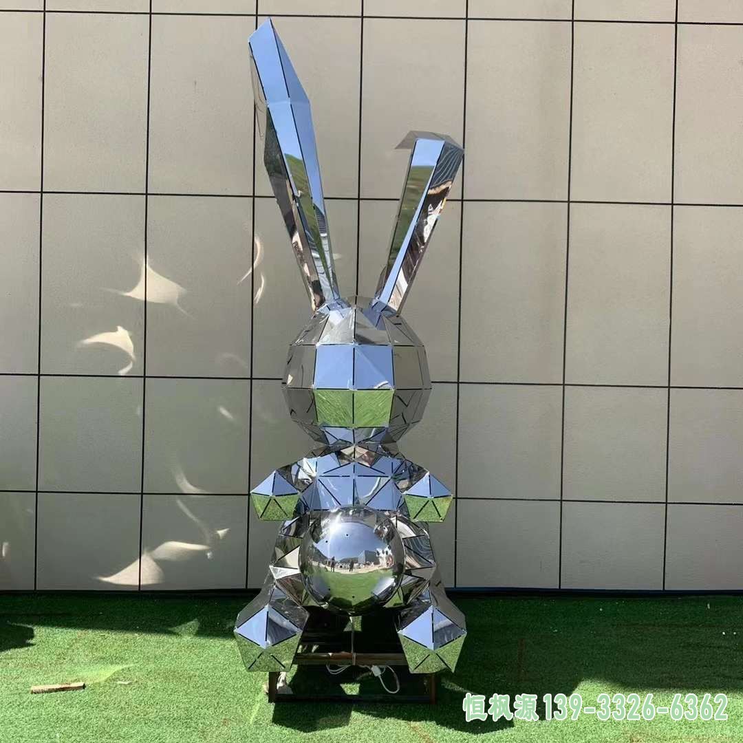 不锈钢镜面兔子雕塑 (5)