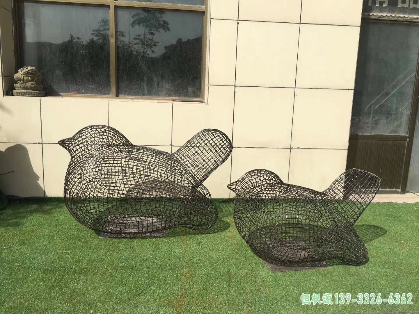 不锈钢镂空鸟雕塑 (8)