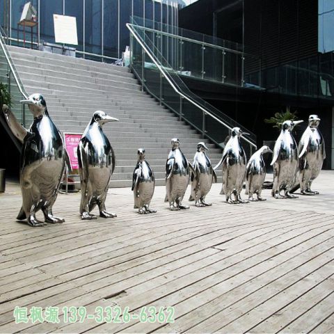 企鹅不锈钢仿真雕塑