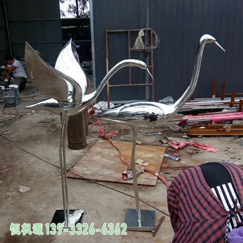 抽象仙鹤不锈钢公园雕塑