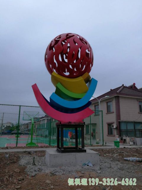 不锈钢球体户外雕塑