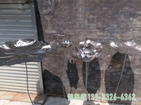 园林荷花不锈钢景观雕塑