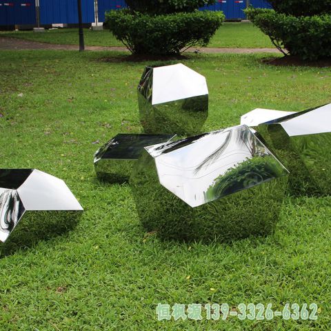 园林不锈钢几何石头雕塑 