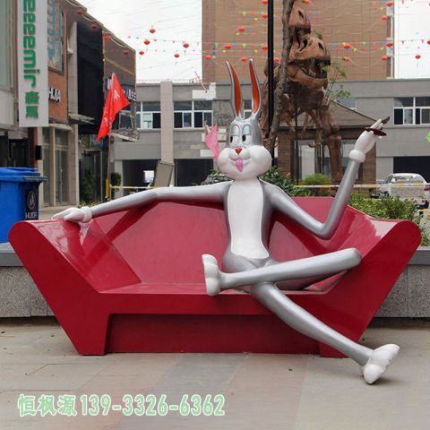 商城烤漆兔子不锈钢雕塑