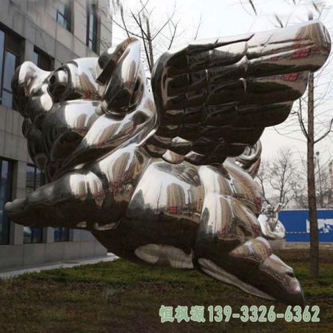 城市小猪不锈钢景观雕塑