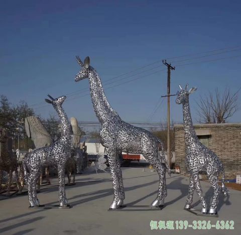 户外不锈钢长颈鹿雕塑
