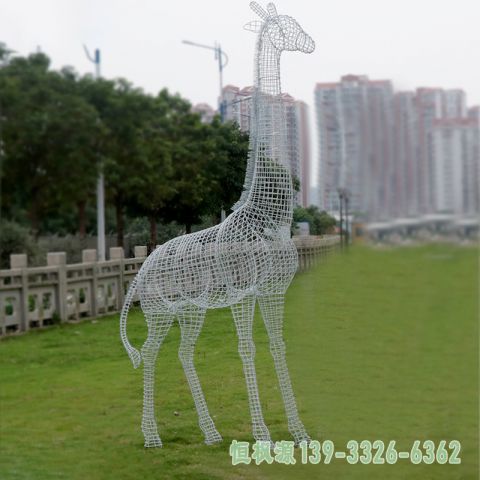 不锈钢长颈鹿广场艺术雕塑