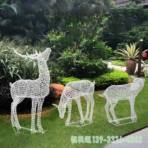 小鹿校园不锈钢雕塑
