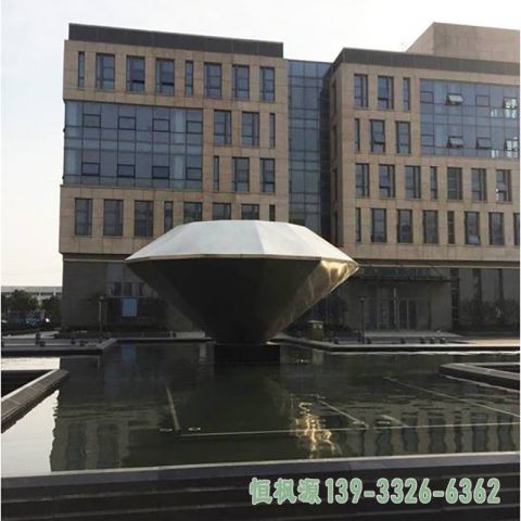 钻石园林不锈钢景观雕塑