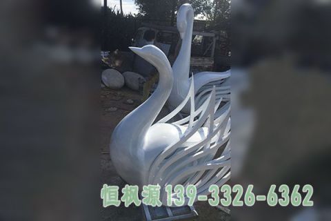 天鹅都市不锈钢动物雕塑