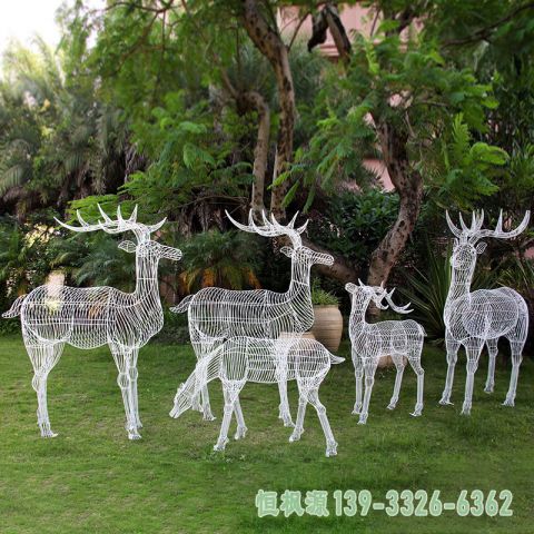 镂空鹿不锈钢公园雕塑