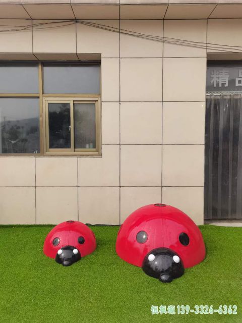 小区瓢虫不锈钢艺术雕塑