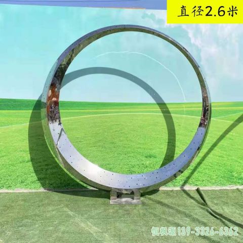 户外不锈钢圆环雕塑