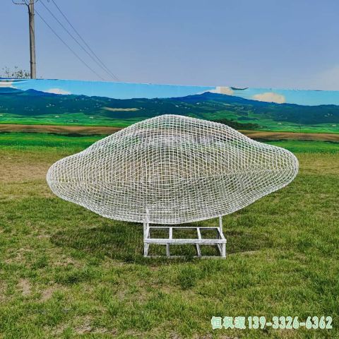 园林镂空云朵不锈钢雕塑