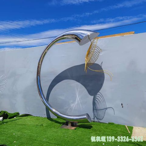 园林不锈钢抽象蝴蝶雕塑