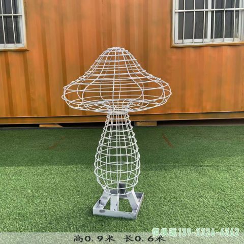 都市不锈钢镂空蘑菇雕塑