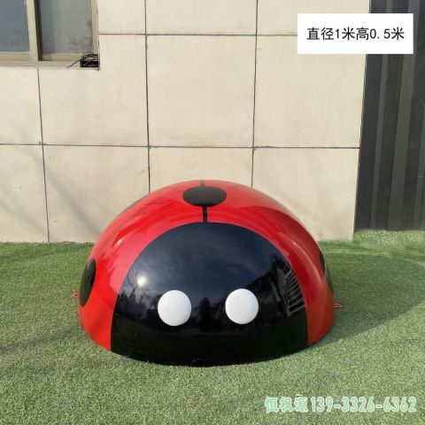 小区彩绘瓢虫不锈钢雕塑