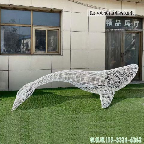 鲸鱼小区不锈钢动物雕塑