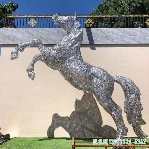 抽象马园林不锈钢镂空雕塑