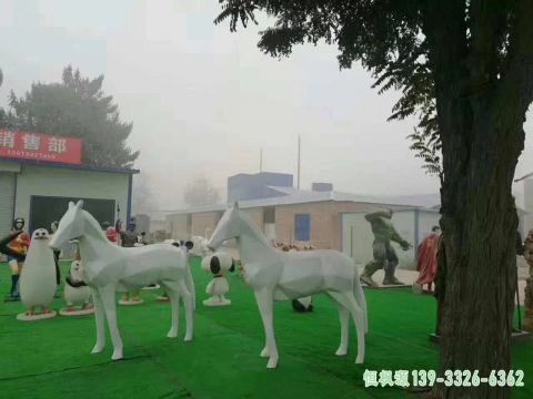 城市镂空马不锈钢艺术雕塑