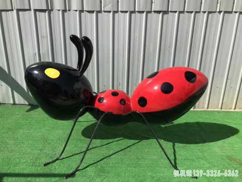 城市不锈钢彩绘蚂蚁雕塑