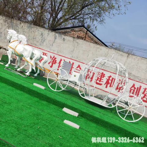 马车广场不锈钢艺术雕塑