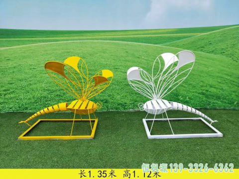 不锈钢广场镂空蜻蜓雕塑