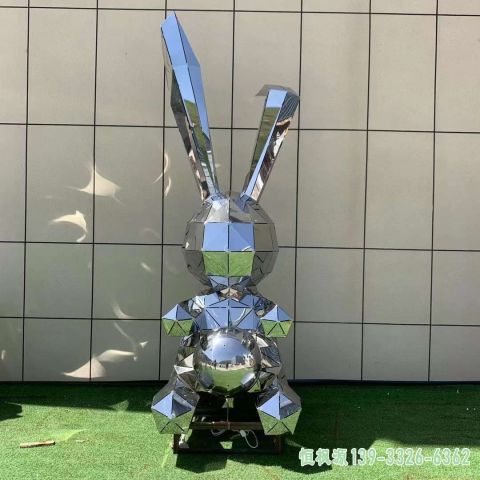 镜面兔子公园不锈钢动物雕塑
