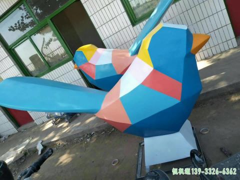 户外不锈钢彩绘鸟动物雕塑